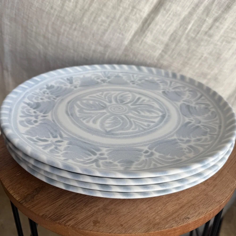 Pottery Barn Chambray Tile Dinner Plates Set of 4 Blue White Stonewear Coastal